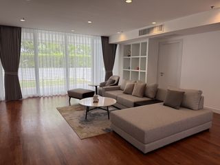 À louer 4 chambres appartement à Watthana, Bangkok