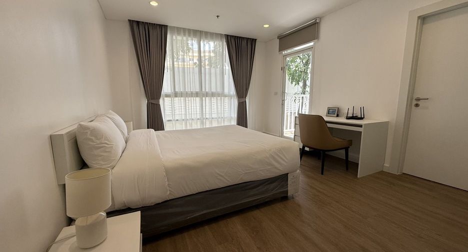 For rent 4 ベッドルーム apartment in Watthana, Bangkok