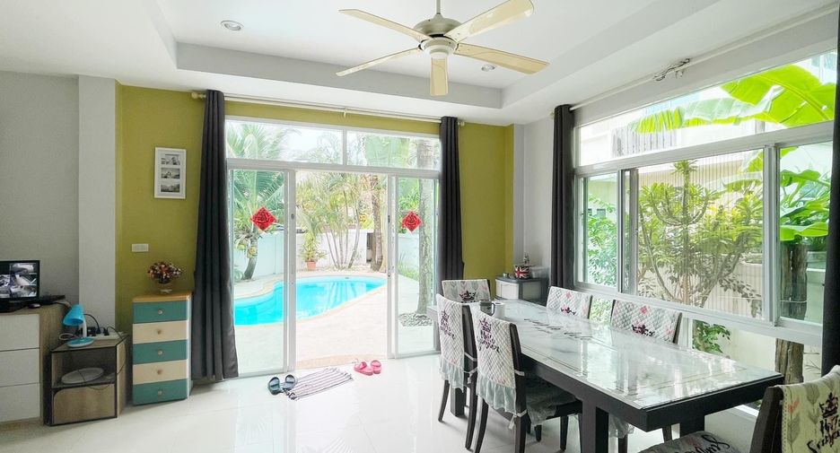 For sale 3 bedrooms villa in Mueang Phuket, Phuket
