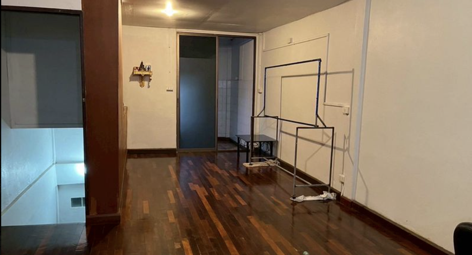 Casa adosada en alquiler de 1 habitaciones en Chatuchak, Bangkok