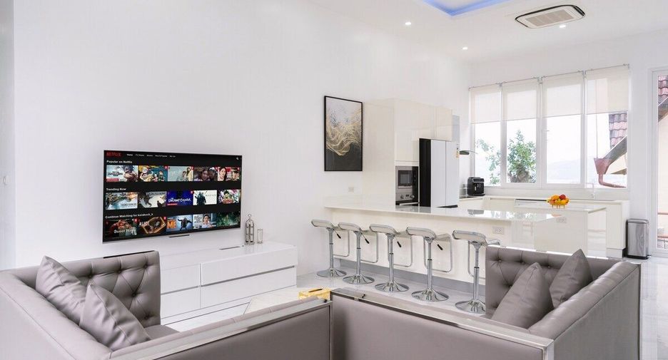 For rent 5 bedrooms villa in Kathu, Phuket