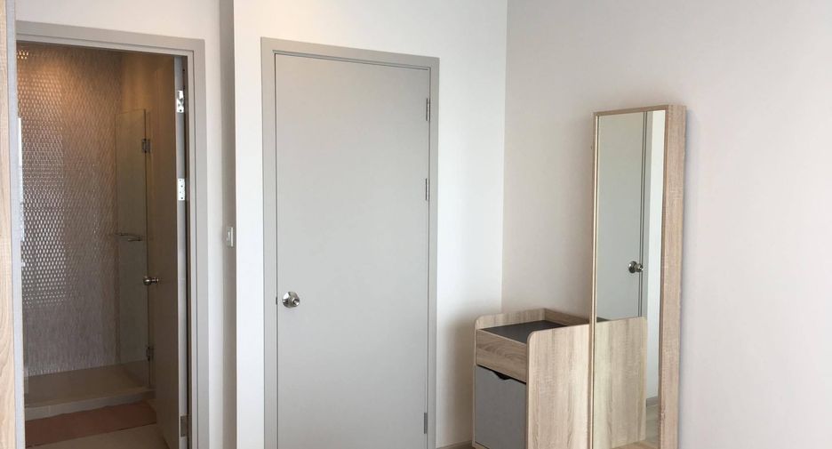 Condo en alquiler de 1 habitaciones en Khlong Toei, Bangkok
