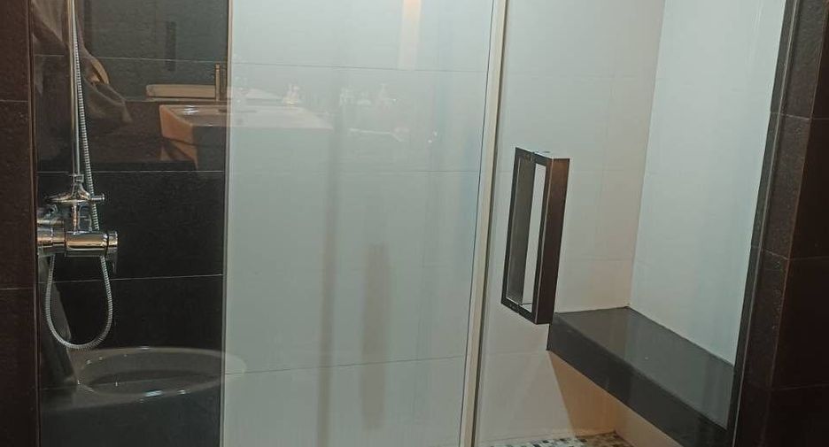 For sale and for rent 1 bed condo in Bang Rak, Bangkok