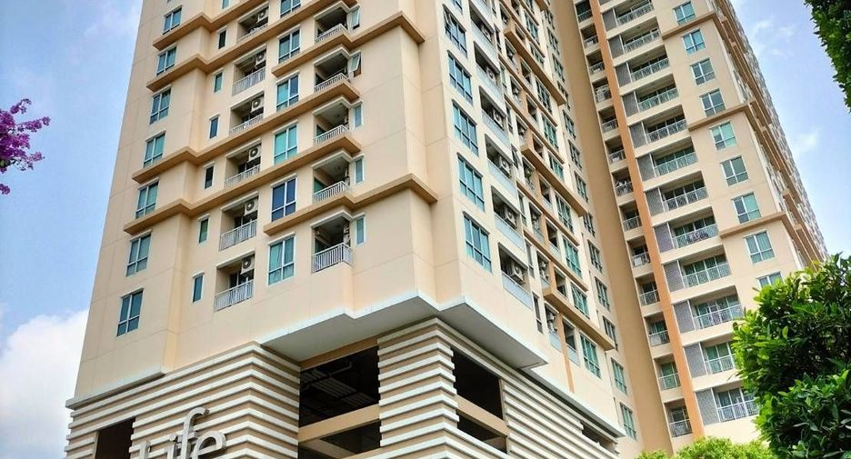 For sale and for rent 1 bed condo in Khlong Toei, Bangkok