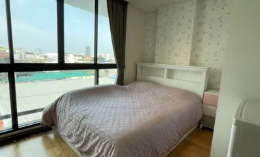 出租 和 出售 1 卧室 公寓 在 Khlong San, 曼谷