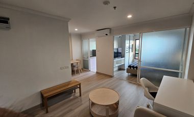 À louer studio condo à Bang Phlat, Bangkok