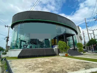 For rent 10 bedrooms retail Space in Wang Thonglang, Bangkok
