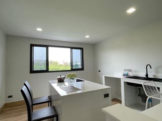 For rent 4 bedrooms townhouse in Khan Na Yao, Bangkok