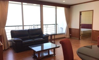 For rent 3 bedrooms condo in Sathon, Bangkok