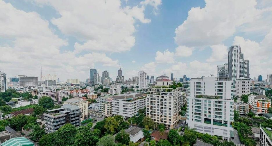 For rent 1 bed condo in Watthana, Bangkok