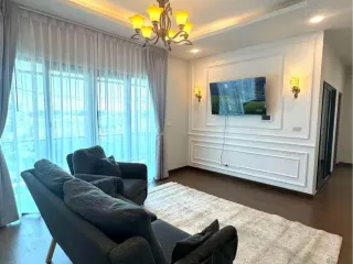 出租 7 卧室 联排别墅 在 Bang Phli, Samut Prakan