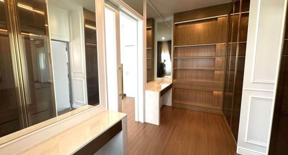 For rent 7 bedrooms townhouse in Bang Phli, Samut Prakan