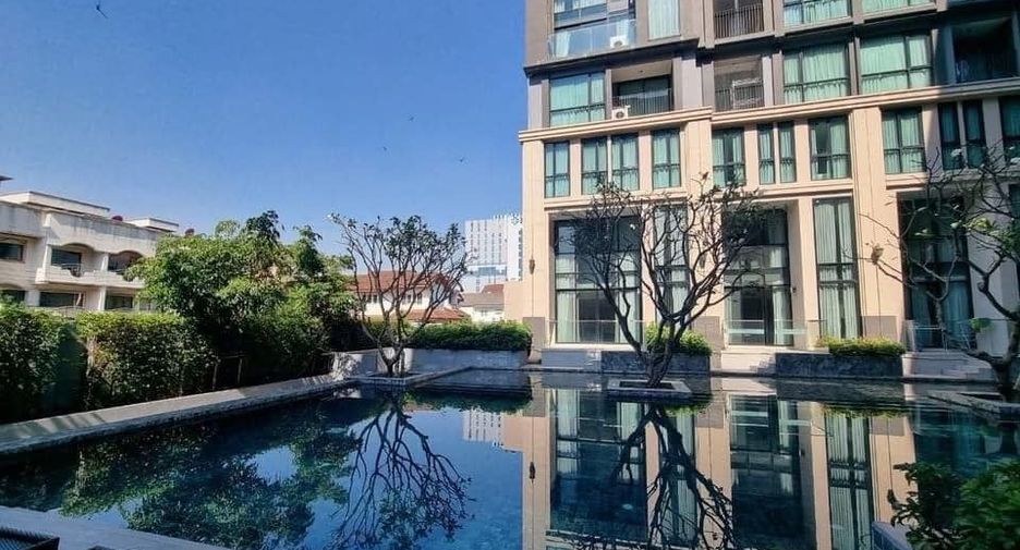 For rent 1 bed condo in Phra Khanong, Bangkok