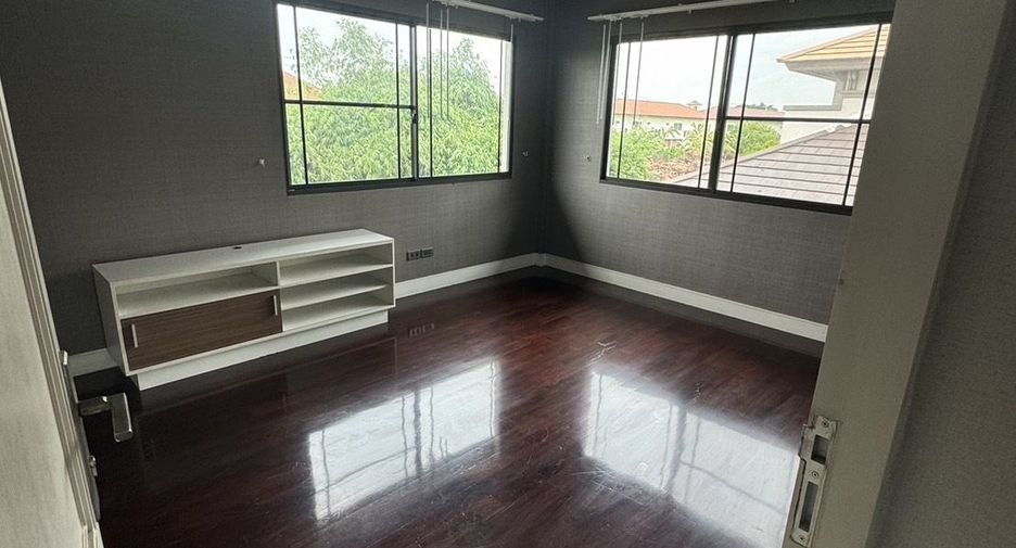 Продажа и аренда 4 спальни дом в Саи Маи, Бангкок