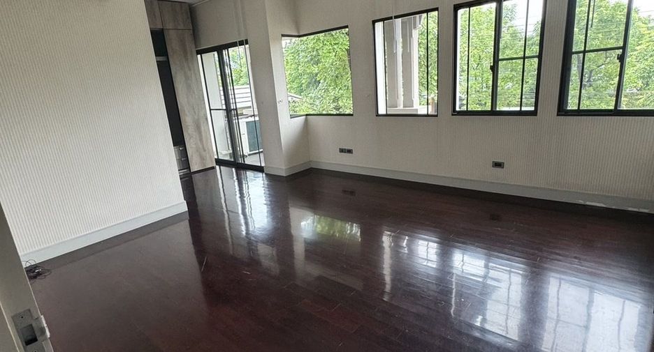 Продажа и аренда 4 спальни дом в Саи Маи, Бангкок