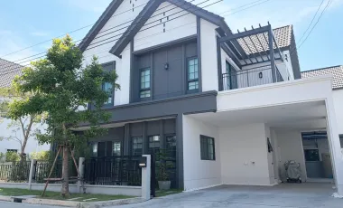 À louer 4 chambres maison à Bang Phli, Samut Prakan