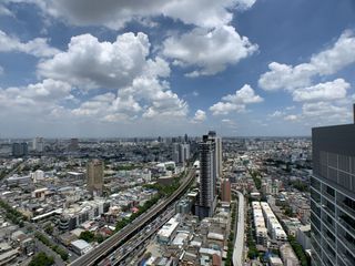 Condo en alquiler de 2 habitaciones en Sathon, Bangkok