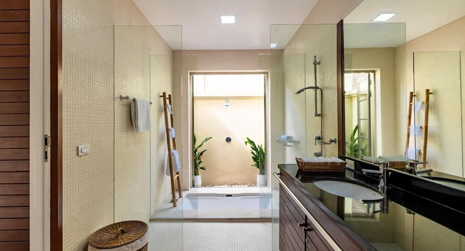 For rent 3 bedrooms villa in Thalang, Phuket