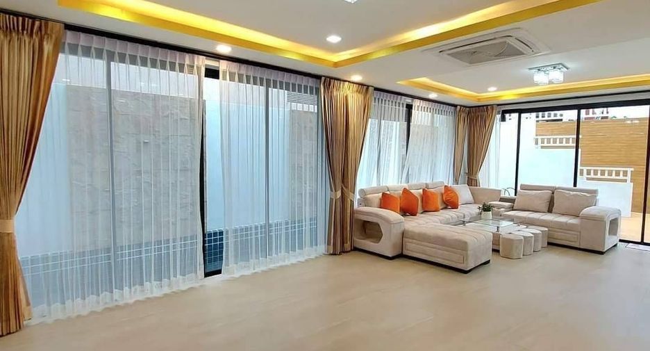 Villa en venta de 3 habitaciones en Mueang Phuket, Phuket