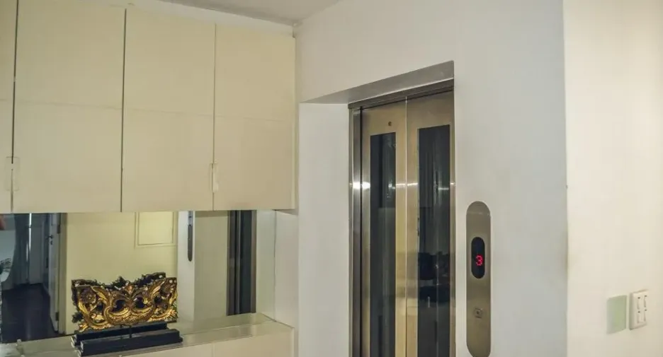 For sale 4 bedrooms villa in Mueang Phuket, Phuket