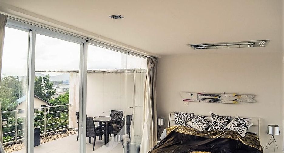 For sale and for rent 4 bedrooms villa in Mueang Phuket, Phuket
