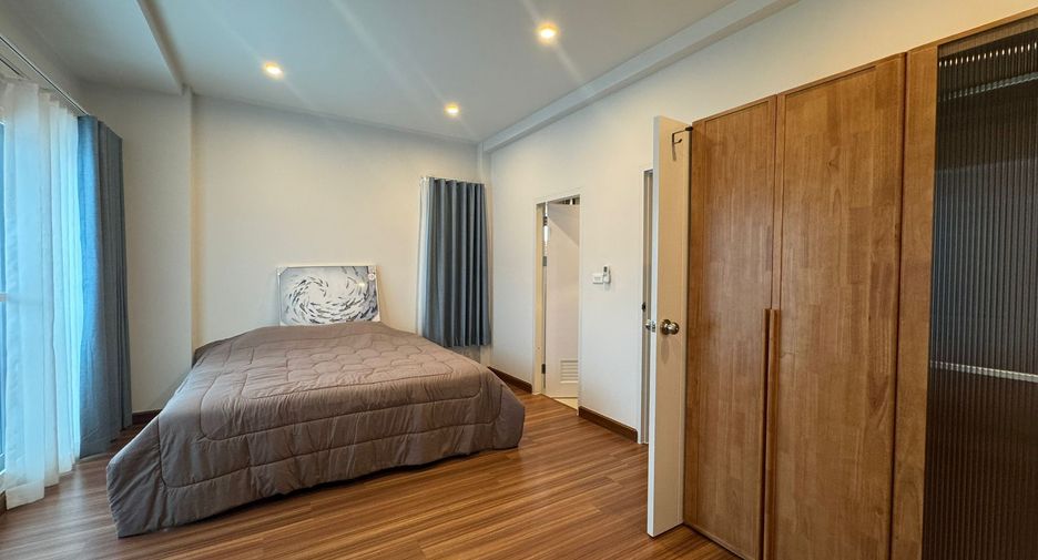 Reihenhaus zur Miete mit 3 Zimmer in Mueang Phuket, Phuket