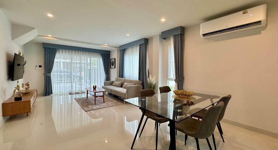 Reihenhaus zur Miete mit 3 Zimmer in Mueang Phuket, Phuket