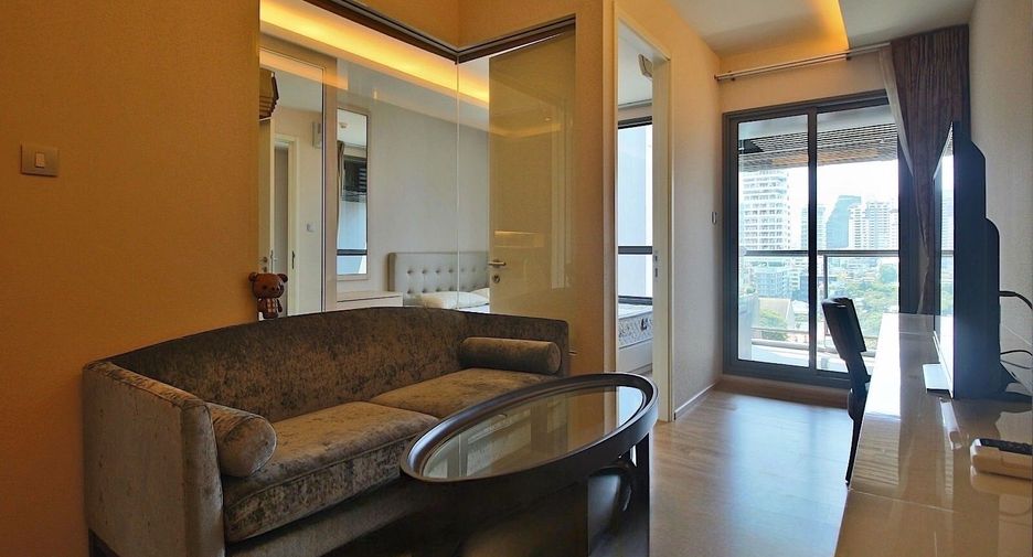 For sale and for rent 1 bed condo in Watthana, Bangkok