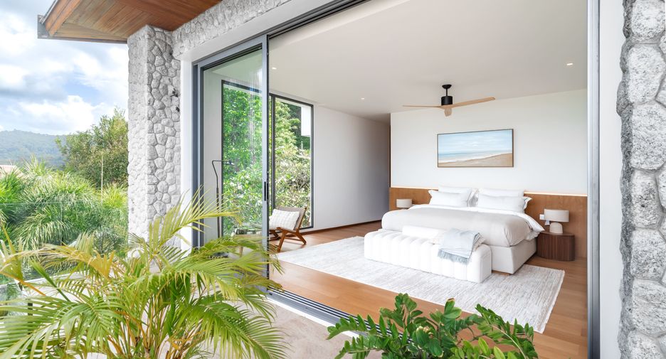 For sale 6 bedrooms villa in Mueang Phuket, Phuket