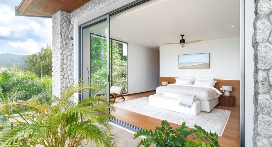 For sale 6 bedrooms villa in Mueang Phuket, Phuket