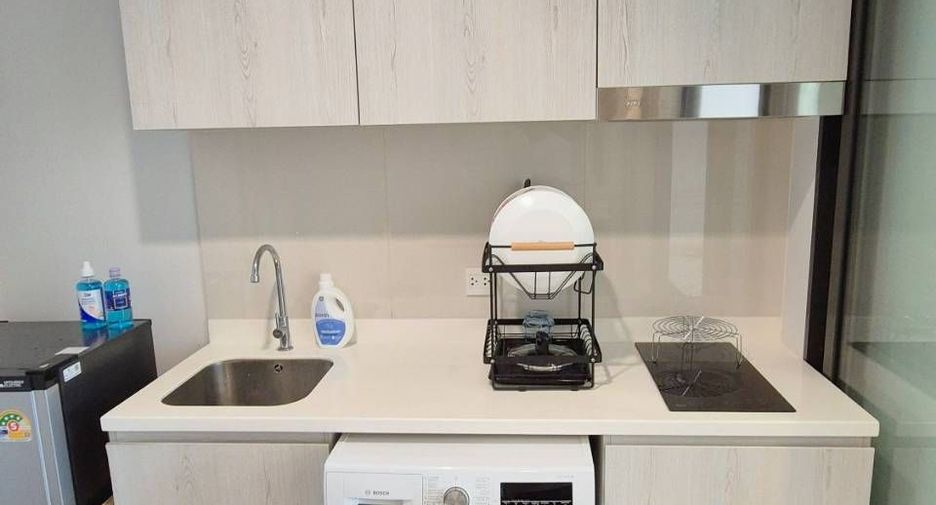 For sale and for rent studio condo in Pathum Wan, Bangkok