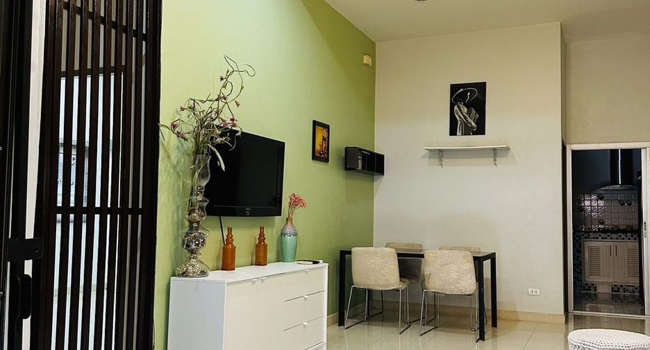 Haus zur Miete mit 2 Zimmer in Mueang Phuket, Phuket