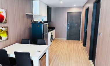 ขาย 2 ห้องนอน คอนโด ใน คลองเตย, กรุงเทพฯ