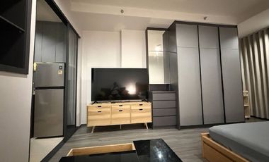 For rent studio condo in Khlong Toei, Bangkok