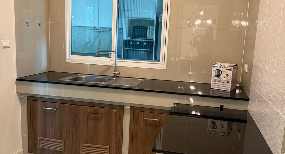 For rent 4 ベッドルーム house in Mueang Phuket, Phuket