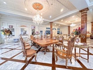 For sale 7 bedrooms house in Phasi Charoen, Bangkok