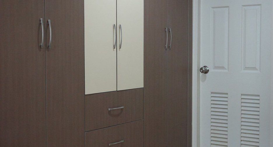 出租 3 卧室 独立屋 在 Yan Nawa, 曼谷