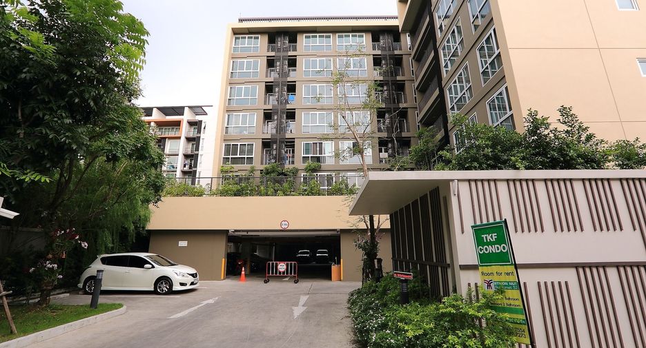 For rent 1 bed condo in Phra Khanong, Bangkok