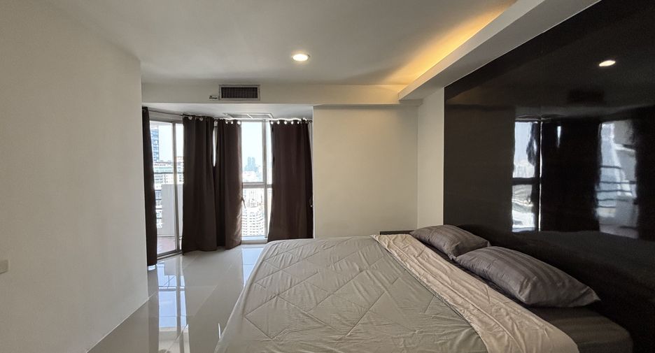 For rent 2 bedrooms condo in Khlong Toei, Bangkok
