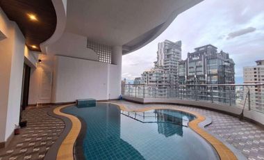 À louer 3 chambres condo à Khlong Toei, Bangkok