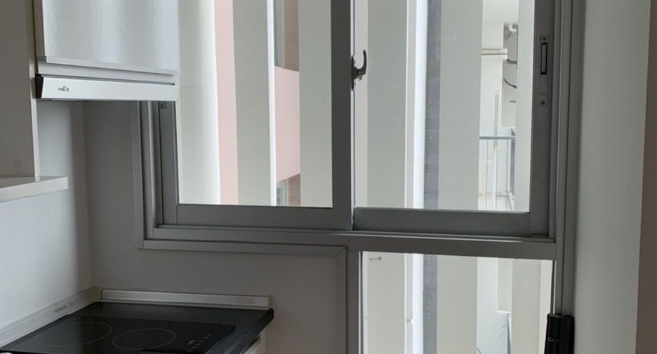 For sale 1 bed condo in Bang Khae, Bangkok