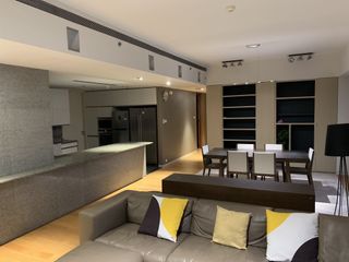 Condo en alquiler de 3 habitaciones en Sathon, Bangkok