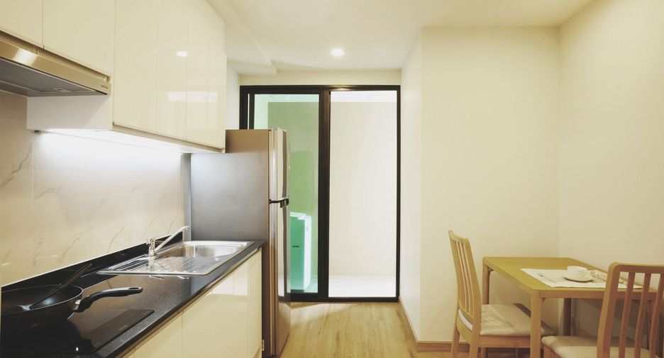 For rent 1 bed condo in Watthana, Bangkok