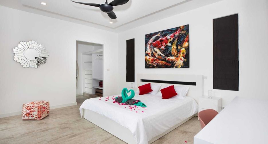 Villa en alquiler de 5 habitaciones en Mueang Phuket, Phuket