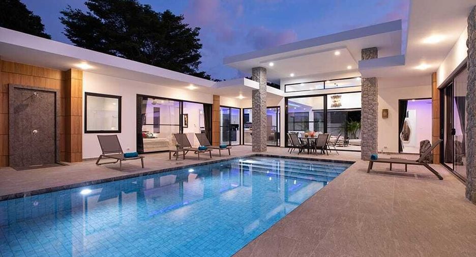Villa en alquiler de 5 habitaciones en Mueang Phuket, Phuket