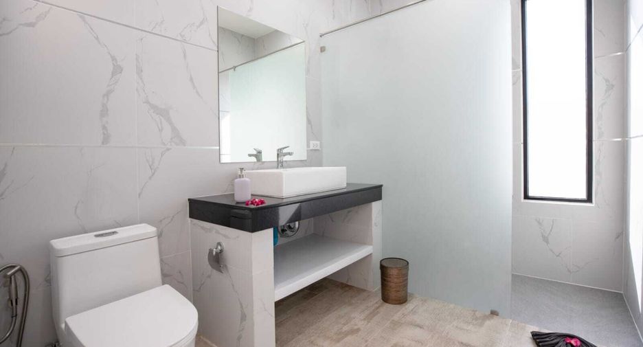Villa en alquiler de 5 habitaciones en Mueang Phuket, Phuket
