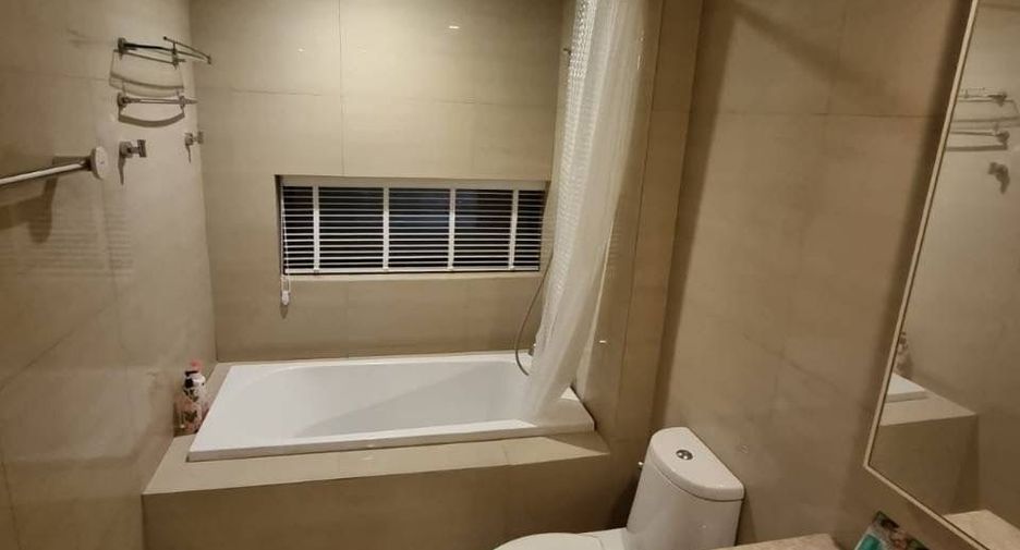For rent 1 bed condo in Pathum Wan, Bangkok