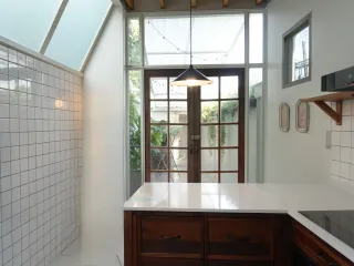 À vendre et à louer 1 chambre maison de ville à Phaya Thai, Bangkok
