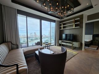 À louer 2 chambres condo à Khlong San, Bangkok