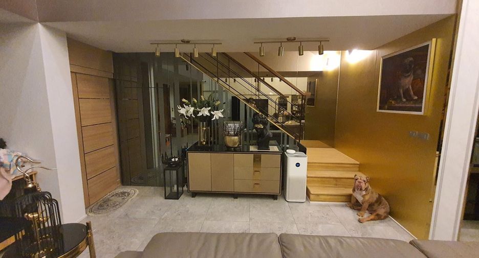 For sale 3 bedrooms townhouse in Lat Phrao, Bangkok